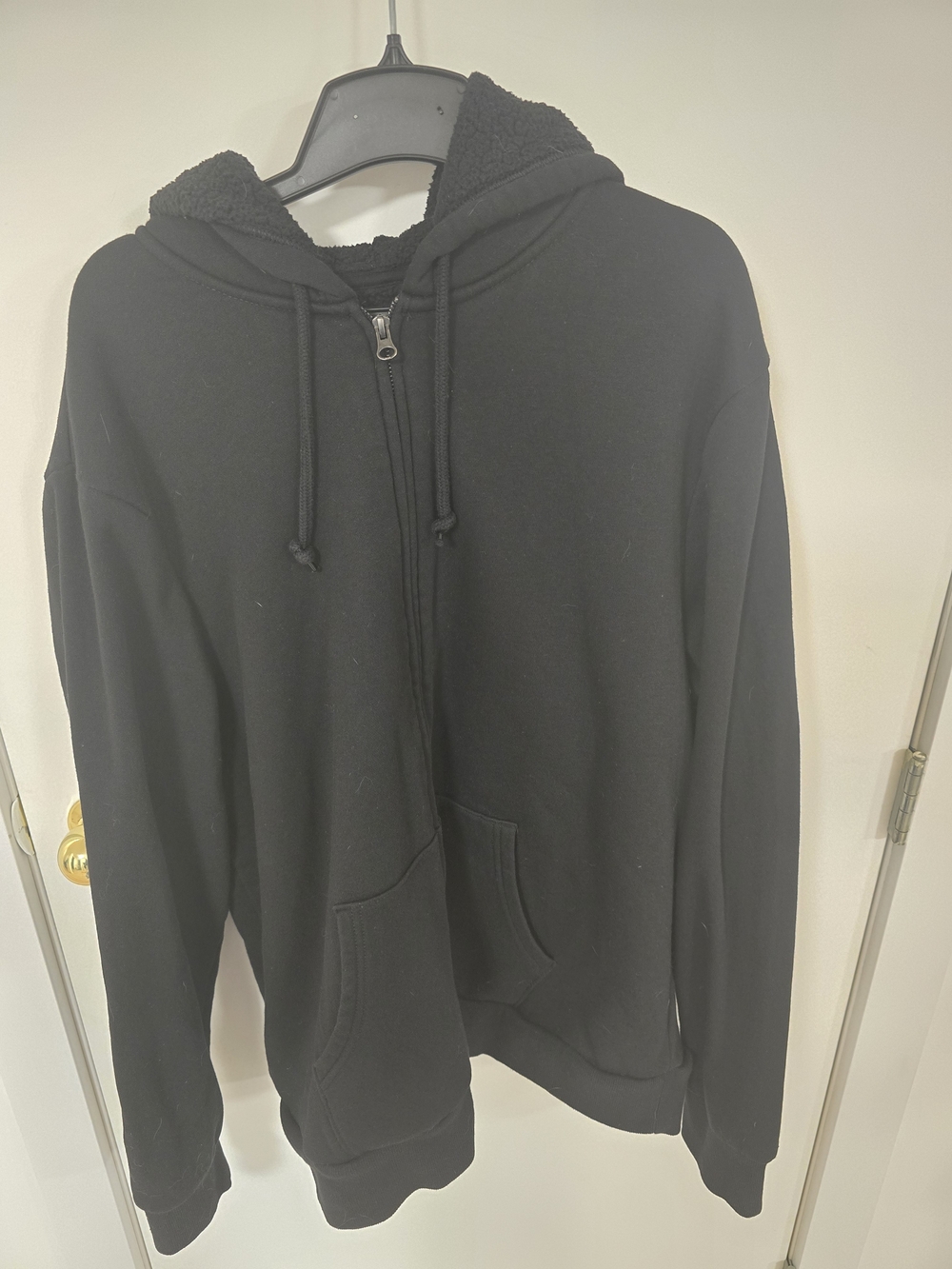 Old Navy Men's Black Sherpa-Lined Zip-Up Hoodie